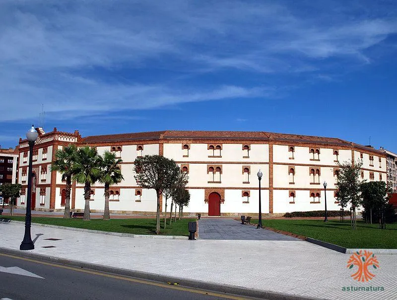 Plaza de toros de El Bibio