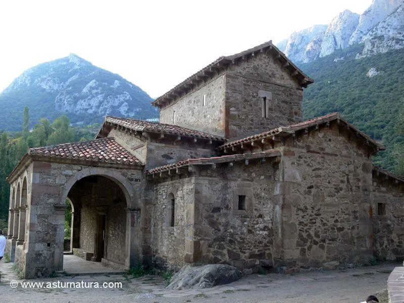 Iglesia de Santa María de Lebeña