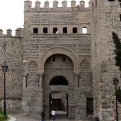 Puerta Antigua de BisagraI 2