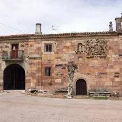 Palacio Las HenestrosasI 2